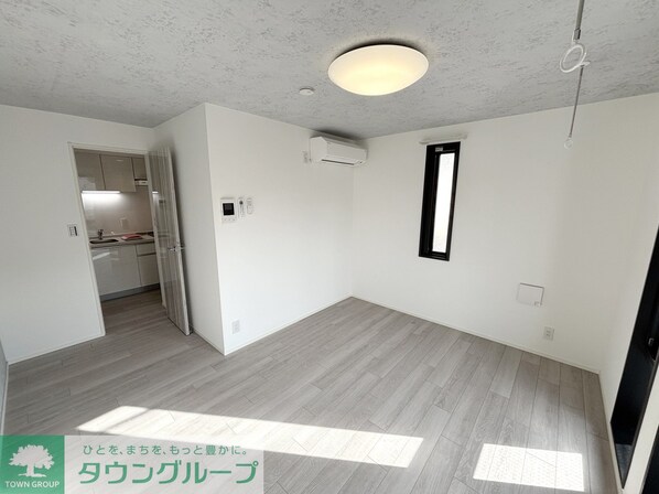 STRIPES 不動前の物件内観写真